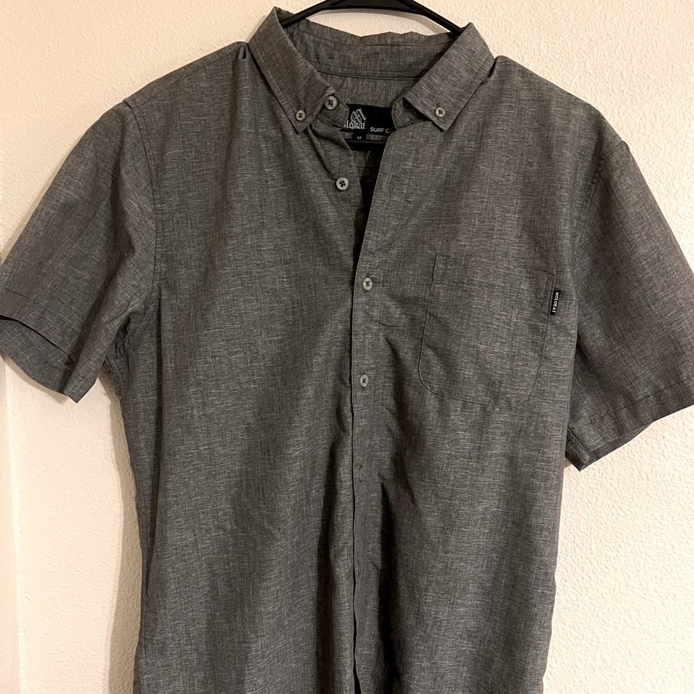 Molokai, Charcoal Gray,  Size M, Short Sleeve Button Up